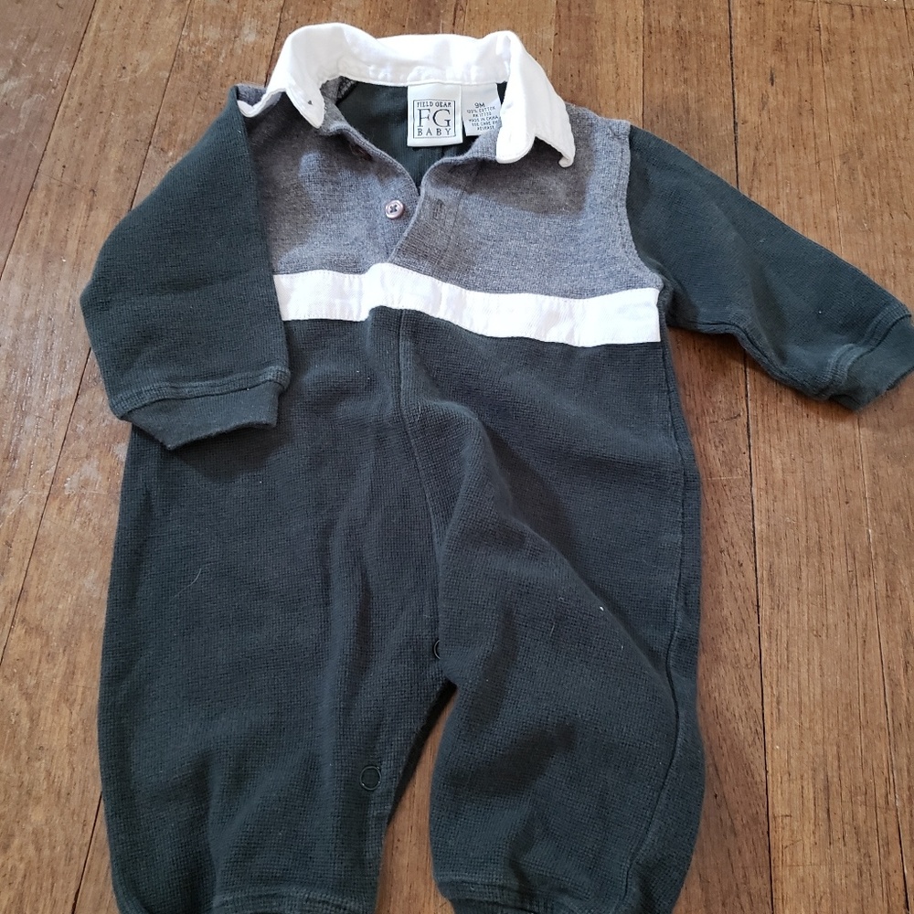 Like new 1pc LS romper